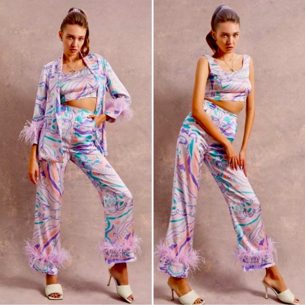 Fabulous Oceanus satin pant suit set with ostrich feather details